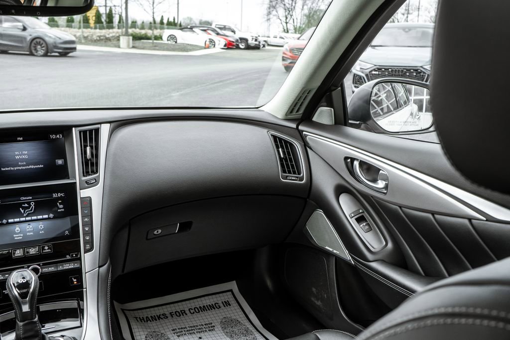 Used 2021 INFINITI Q50 Luxe image 13