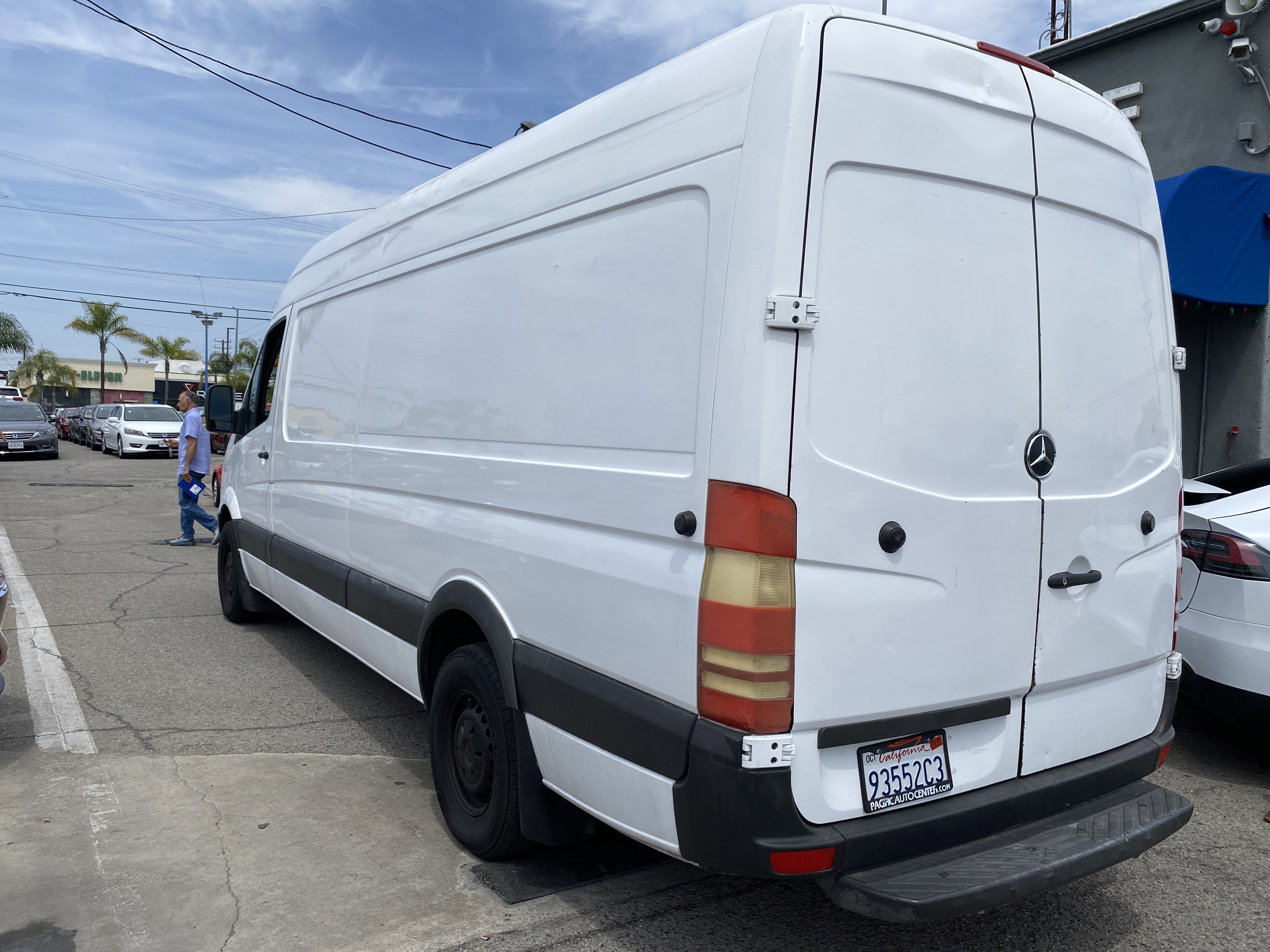 Used 2007 Dodge Sprinter 2500 image 12