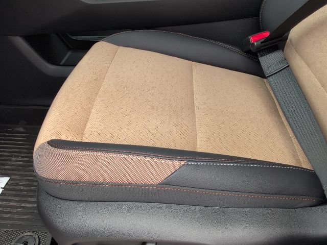 New 2026 Chevrolet Equinox ACTIV w/ Safety and Technology Package FWD image 13