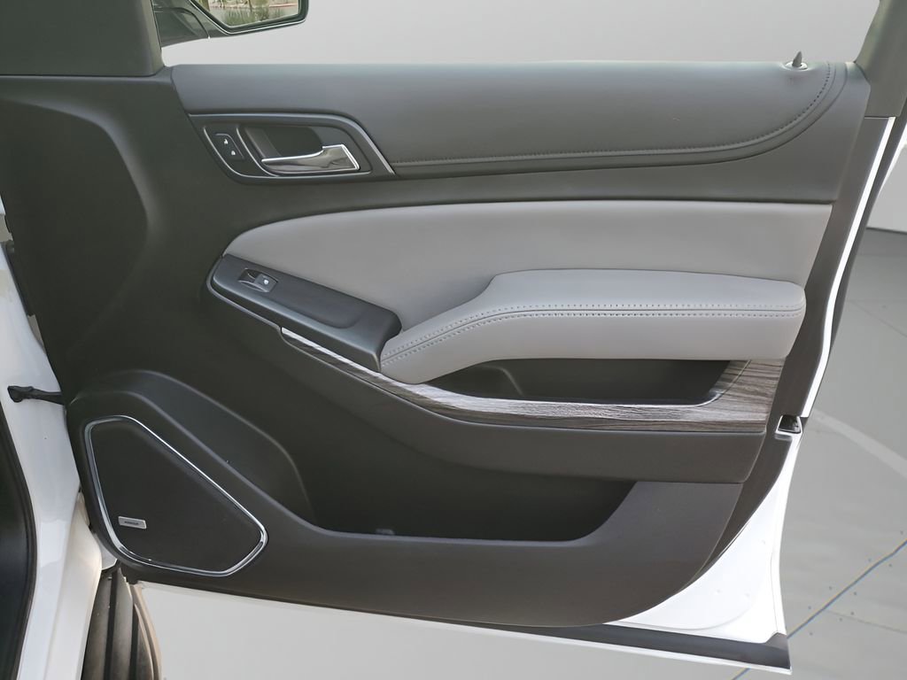 Used 2019 Chevrolet Tahoe LT image 13