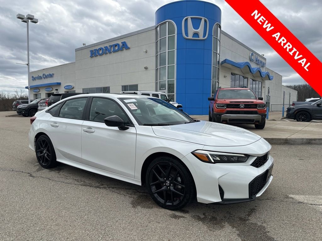 Used 2025 Honda Civic Sport image 1