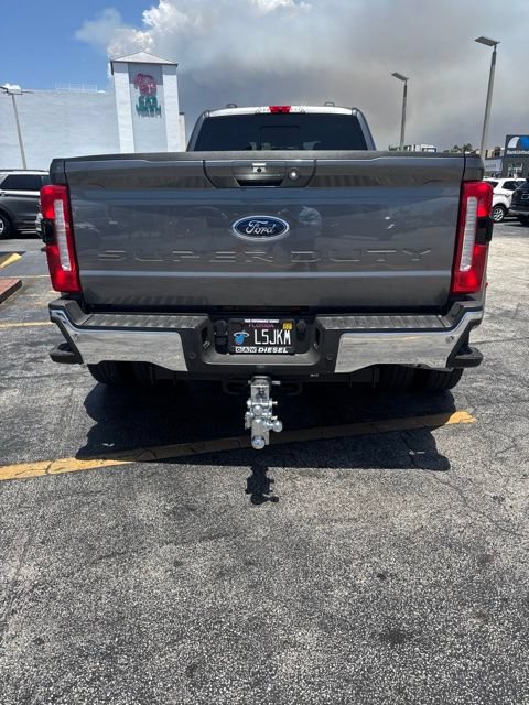 Used 2025 Ford F350 Lariat AWD/4WD image 6