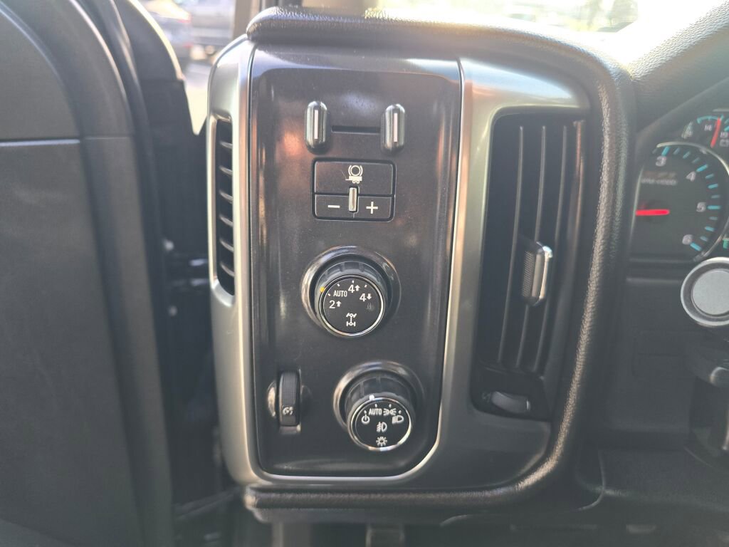 Used 2016 Chevrolet Silverado 1500 LT w/ All Star Edition image 21