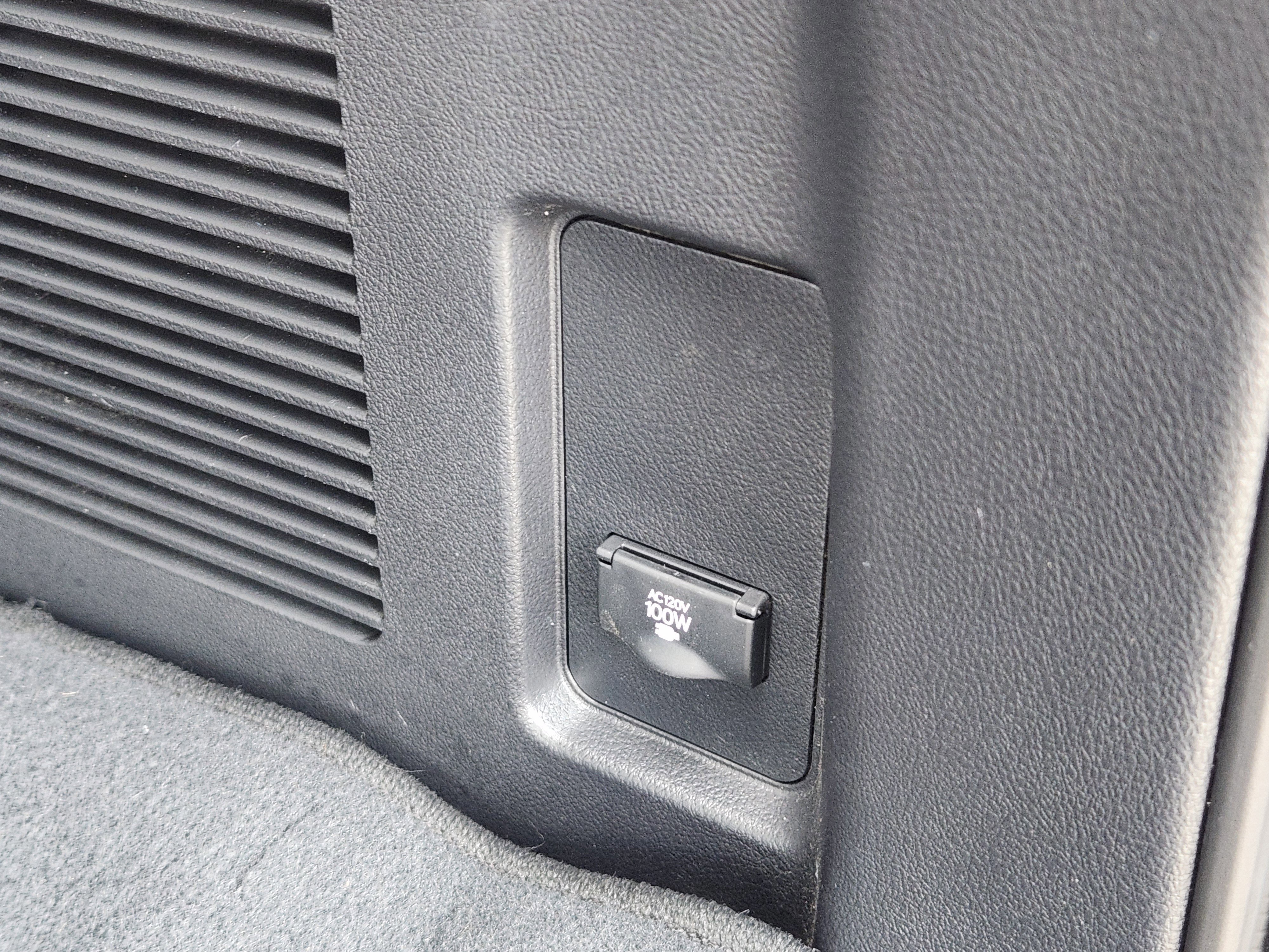 Used 2017 Lexus GX 460 Luxury w/ Preferred Accessory Package image 33