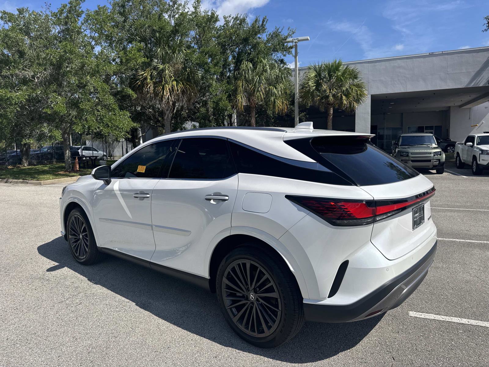 Used 2024 Lexus RX 350 Premium w/ Convenience Package FWD image 5