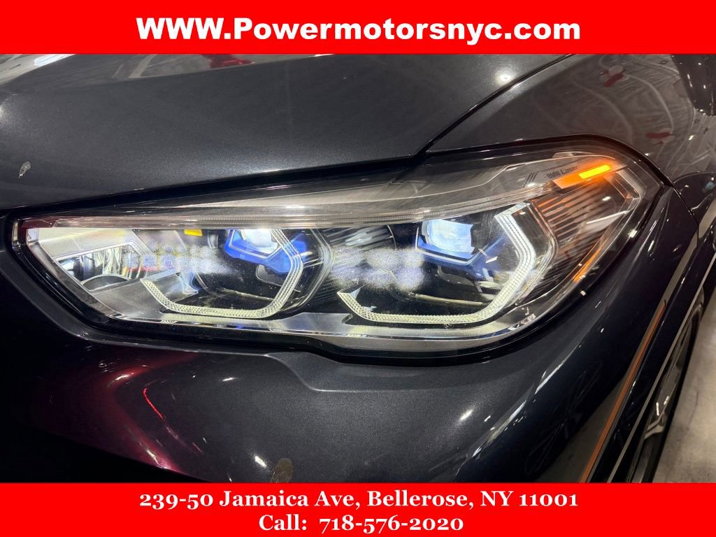 Used 2020 BMW X5 M50i w/ Executive Package image 8
