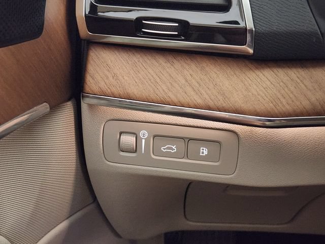 Used 2022 Volvo XC90 T8 Inscription Expression w/ Advanced Package AWD/4WD image 22