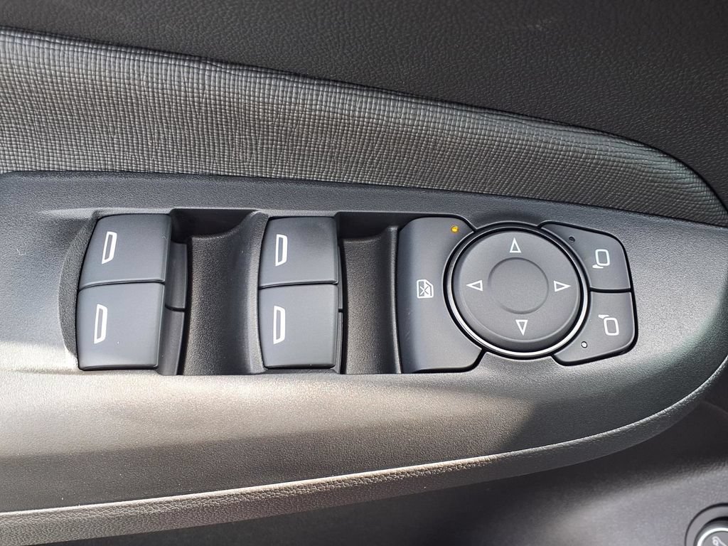 Used 2026 Buick Envista Preferred w/ Convenience I Package FWD image 11