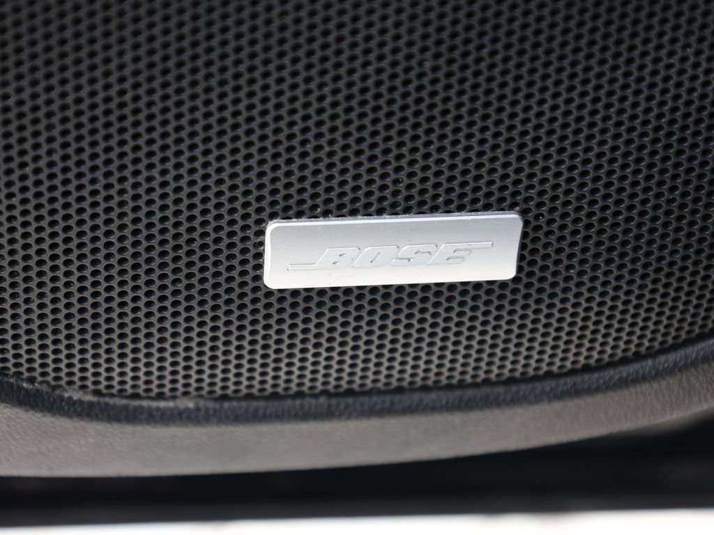 Used 2021 GMC Acadia SLT image 14