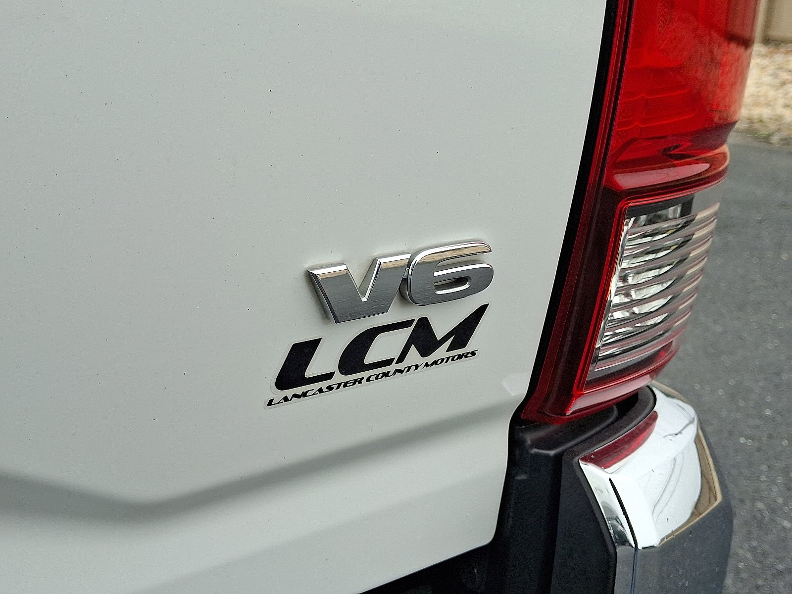 Used 2019 Toyota Tacoma TRD Off-Road AWD/4WD image 30