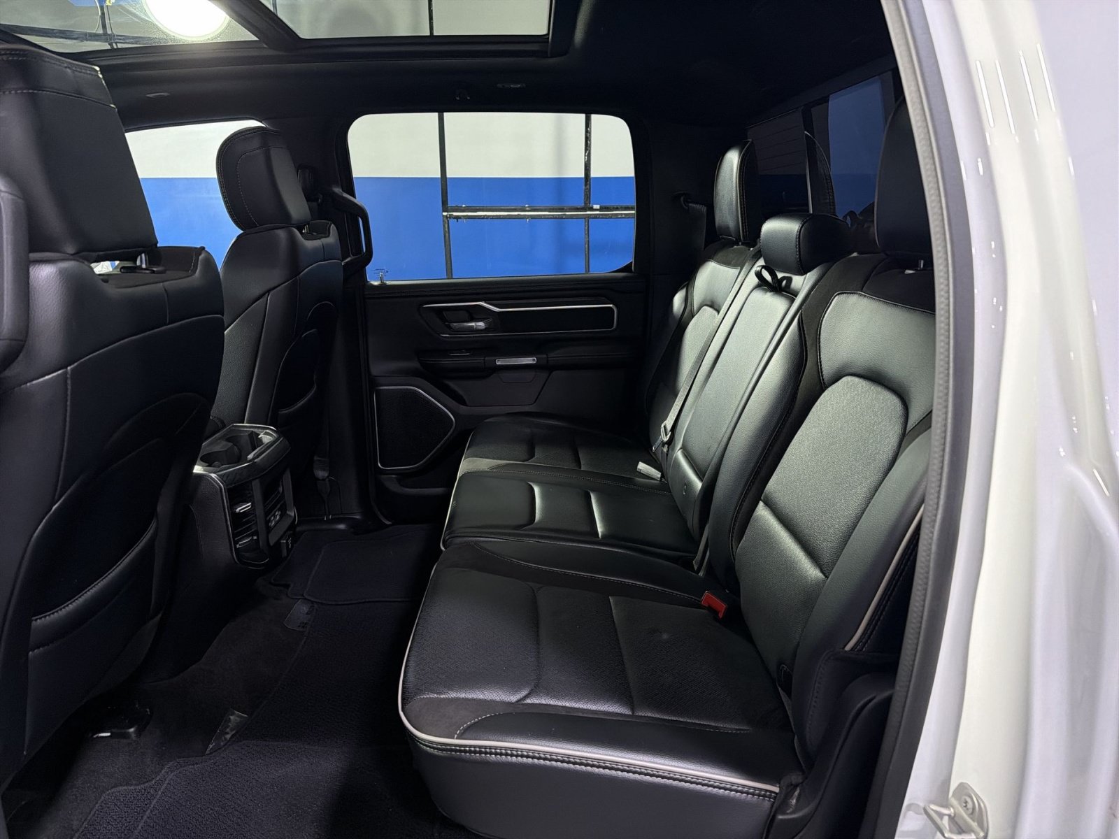 Used 2023 RAM 1500 Laramie AWD/4WD image 28