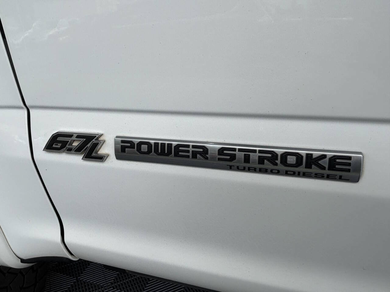 Used 2022 Ford F250 Lariat w/ Tremor Off-Road Package AWD/4WD image 5