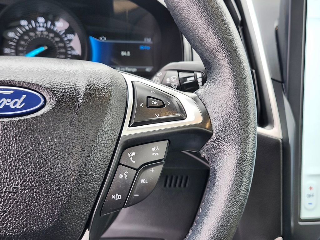 Certified 2022 Ford Edge SEL w/ Convenience Package image 30