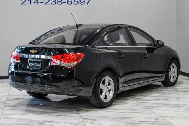 Used 2015 Chevrolet Cruze LT FWD image 10