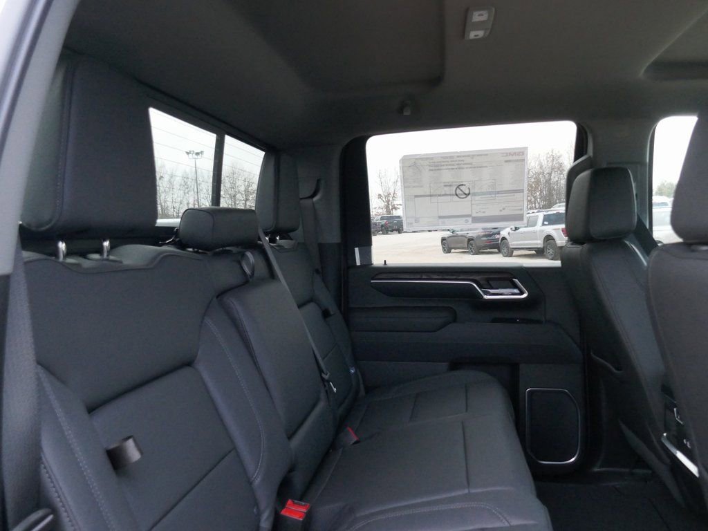 New 2026 GMC Sierra 3500 SLT w/ SLT Premium Package AWD/4WD image 12