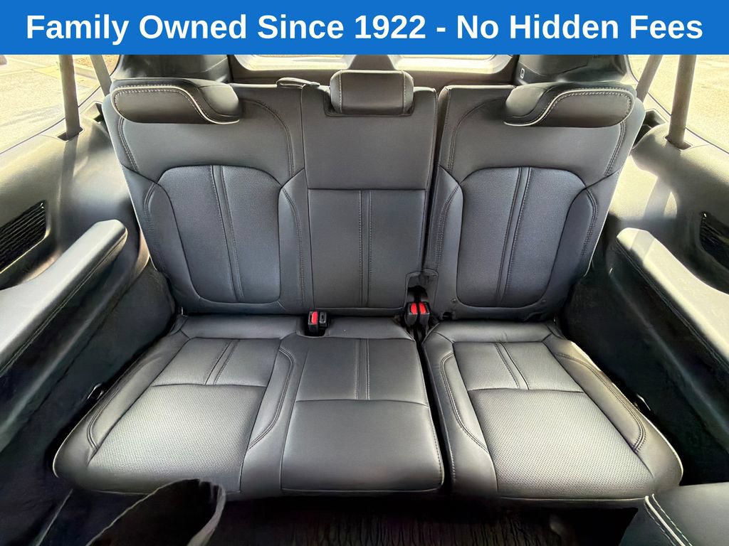 Used 2025 Jeep Grand Wagoneer L Series II Obsidian w/ Quick Order Packagew 28T AWD/4WD image 23
