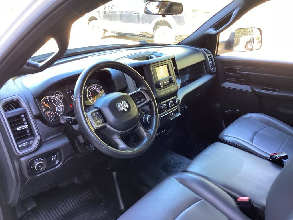 Used 2022 RAM 3500 Tradesman RWD image 32