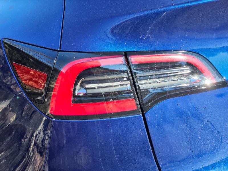 Used 2023 Tesla Model Y Long Range image 24