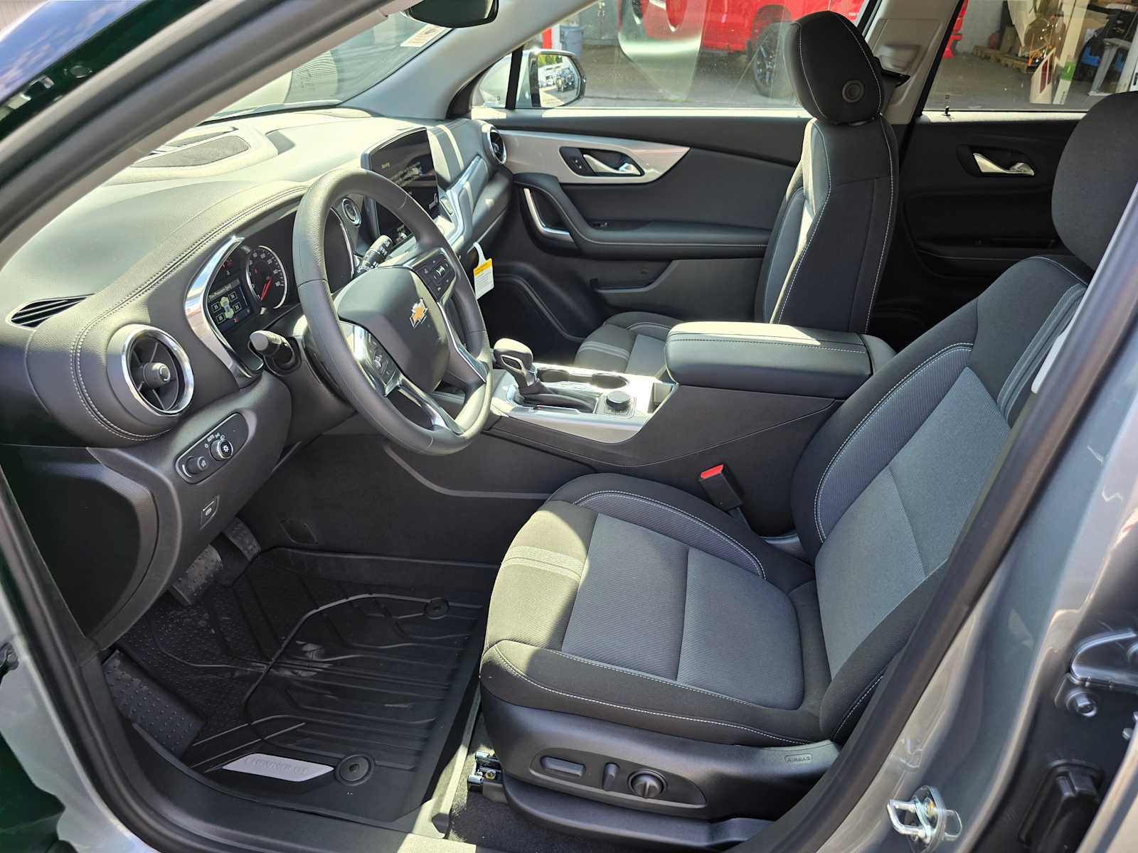 New 2026 Chevrolet Blazer LT w/ Convenience Package FWD image 20