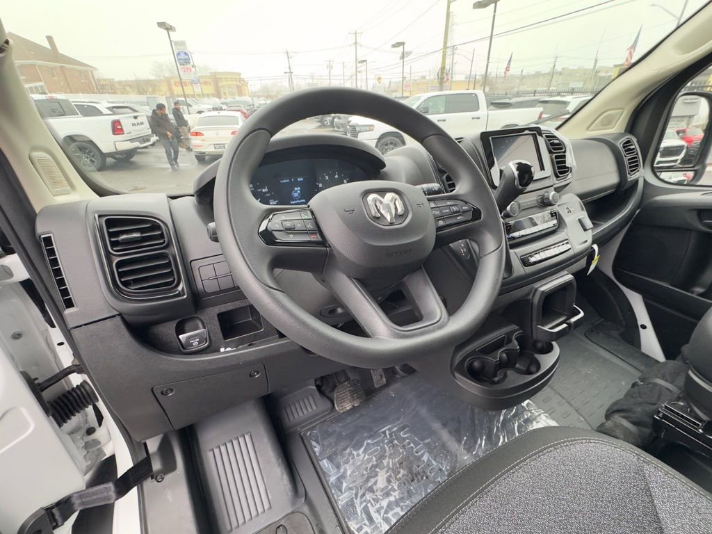 Used 2025 RAM ProMaster 2500 FWD image 19