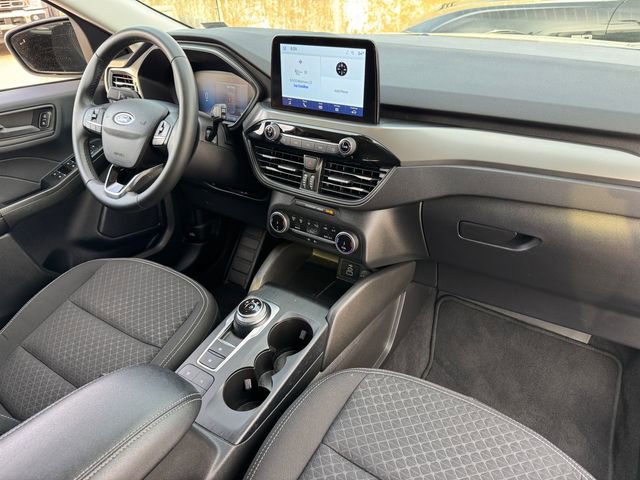 Used 2024 Ford Escape Active image 20
