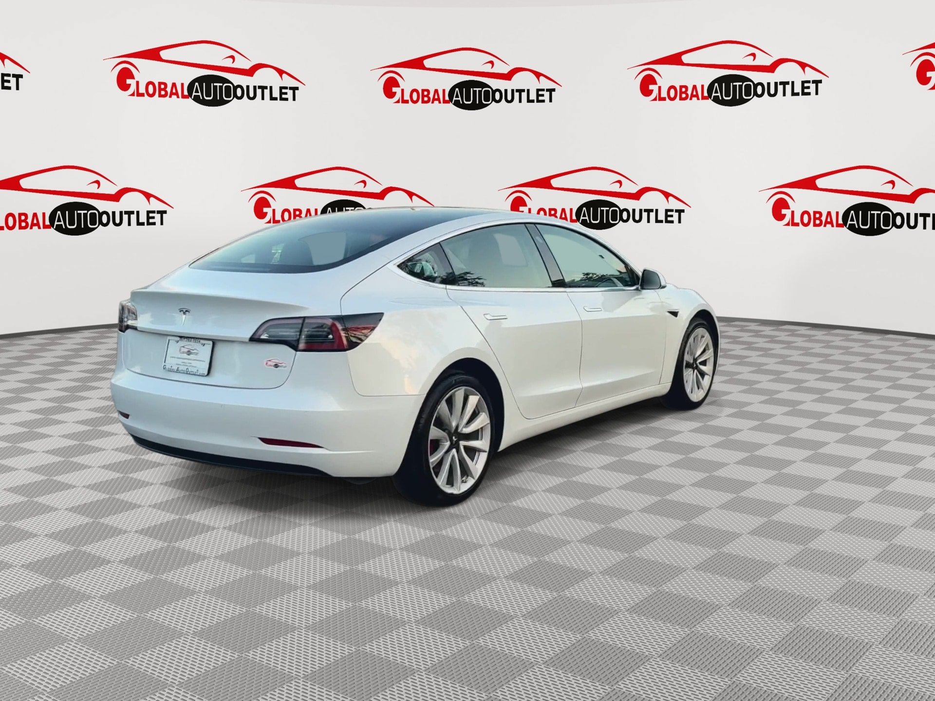 Used 2020 Tesla Model 3 Standard Range Plus RWD image 8