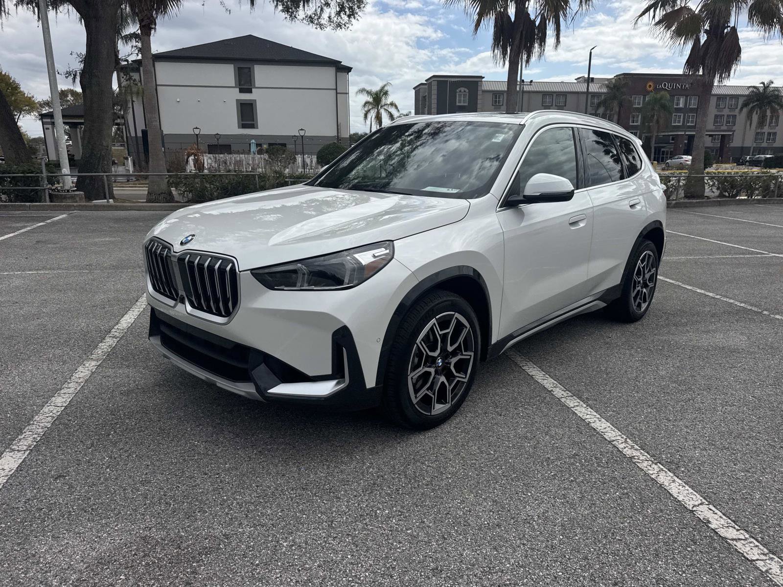 Used 2025 BMW X1 xDrive28i image 8