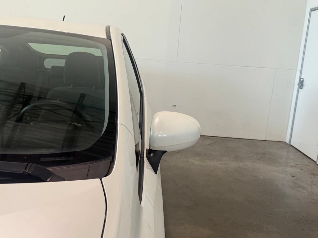 Used 2014 Toyota Prius Two FWD image 18