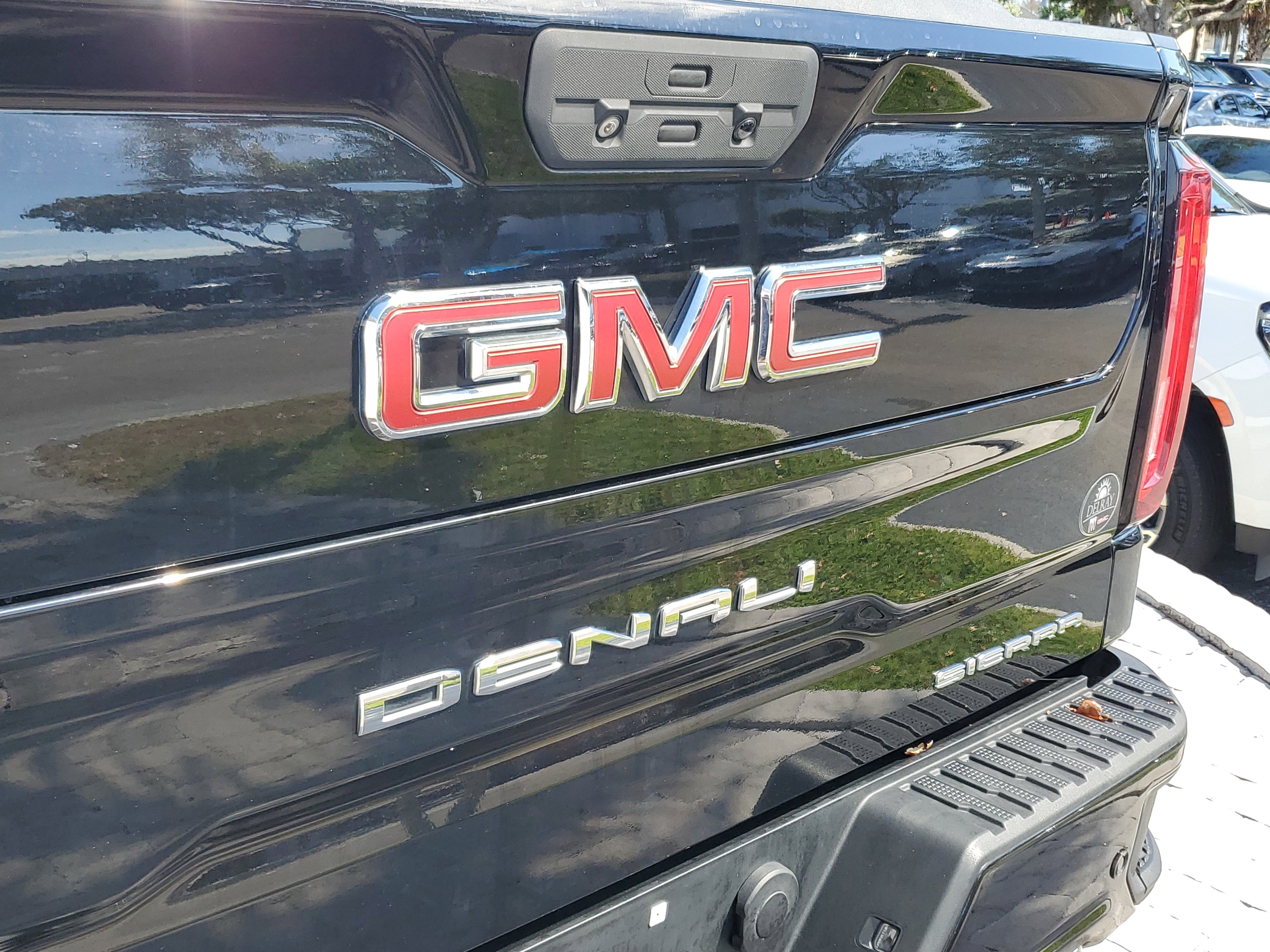 Used 2020 GMC Sierra 1500 Denali w/ Denali Ultimate Package image 10