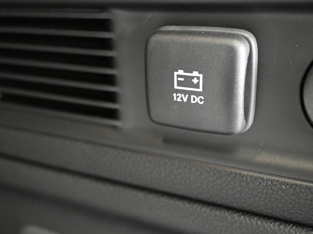 Used 2023 Jeep Wagoneer L Series III w/ Preferred Equipment Group image 42
