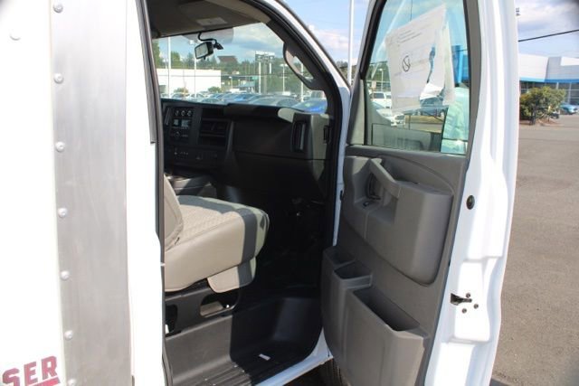 Used 2024 Chevrolet Express 3500 w/ Power Convenience Package image 21