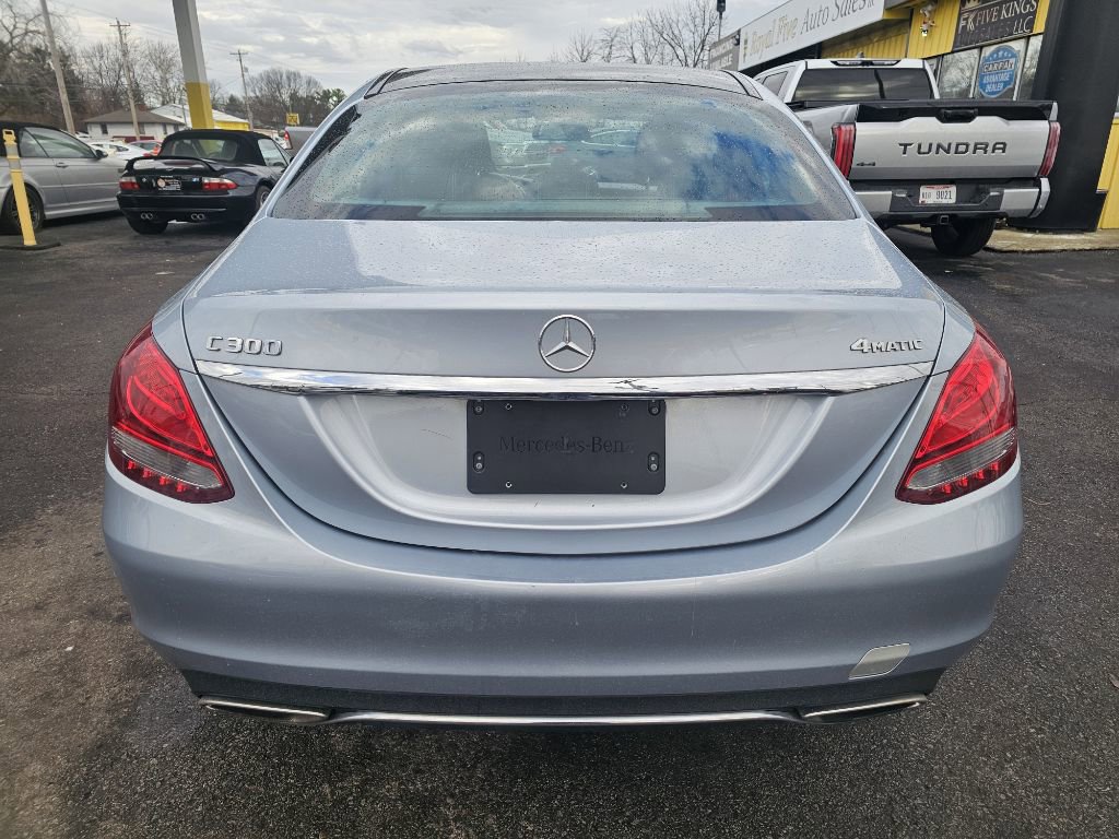 Used 2018 Mercedes-Benz C 300 4MATIC Sedan image 11
