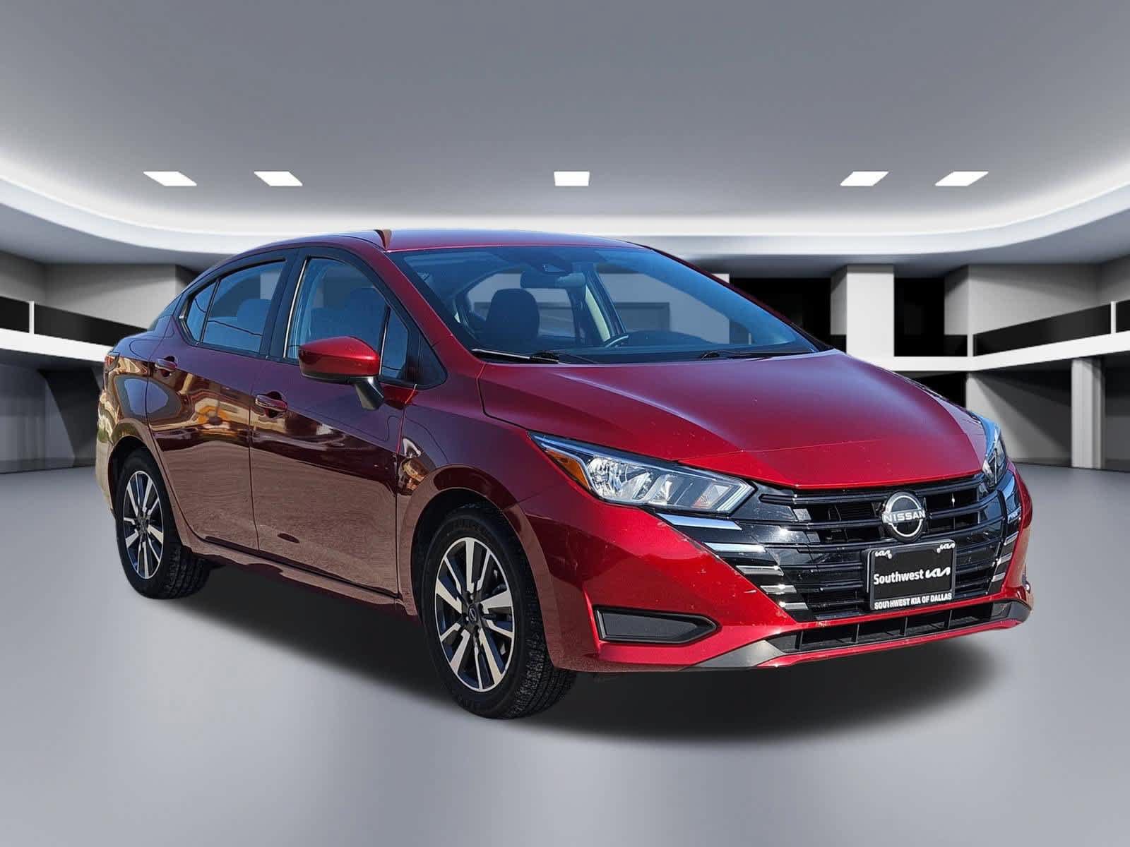 Used 2024 Nissan Versa SV FWD image 8