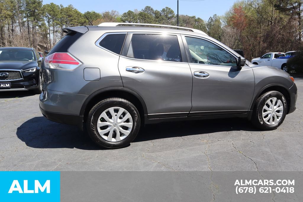Used 2016 Nissan Rogue S w/ Appearance Package image 6