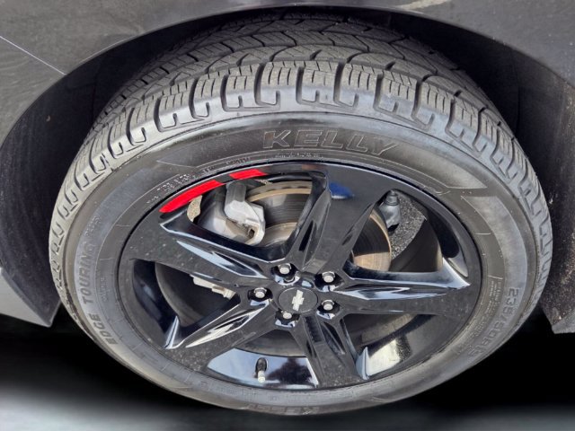 Used 2020 Chevrolet Equinox Premier w/ Premier Redline Edition FWD image 19