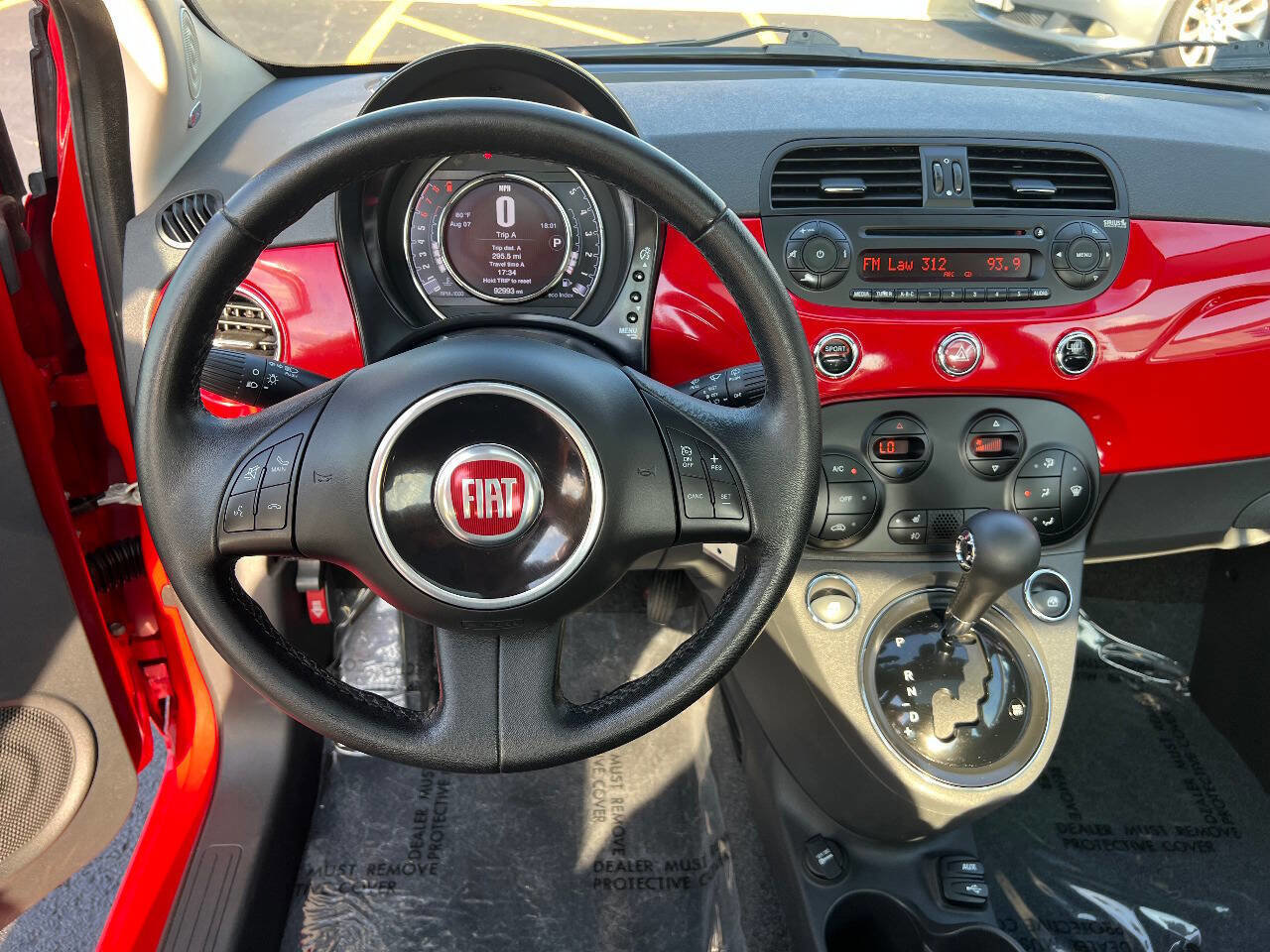 Used 2015 FIAT 500 Lounge w/ Luxury Leather Package image 28