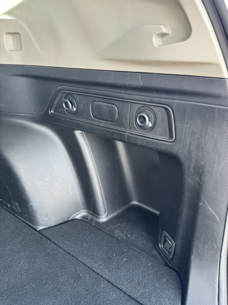 Used 2021 Subaru Forester Premium image 43