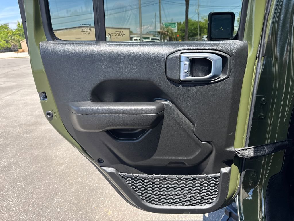 Used 2021 Jeep Wrangler Unlimited Sport AWD/4WD image 14