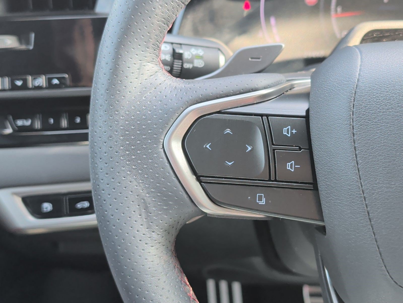 Used 2024 Lexus RX 350 F Sport w/ Convenience Package AWD/4WD image 14