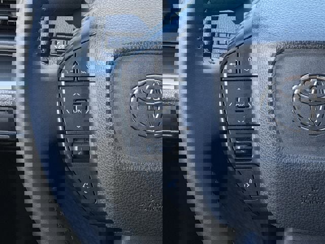 Used 2025 Toyota Prius LE image 13