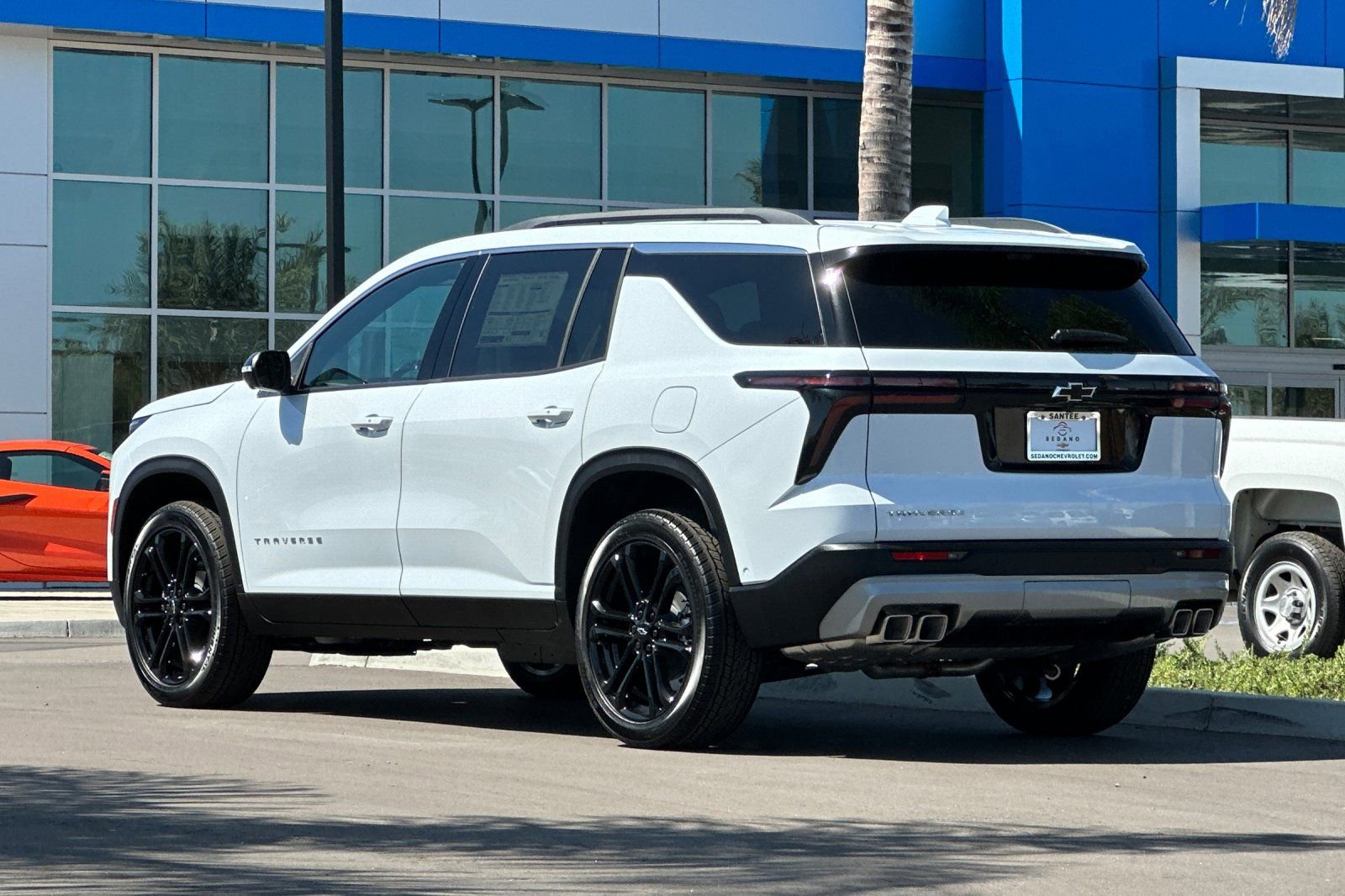 New 2026 Chevrolet Traverse LT w/ Enhanced Driving Package FWD image 6