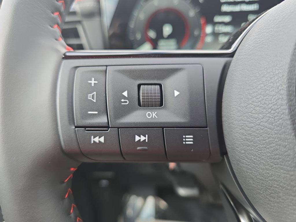 New 2026 Nissan Kicks SR FWD image 21