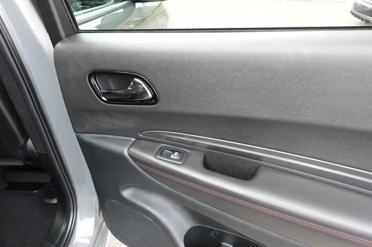 Used 2022 Dodge Durango R/T w/ Trailer Tow Group IV image 32