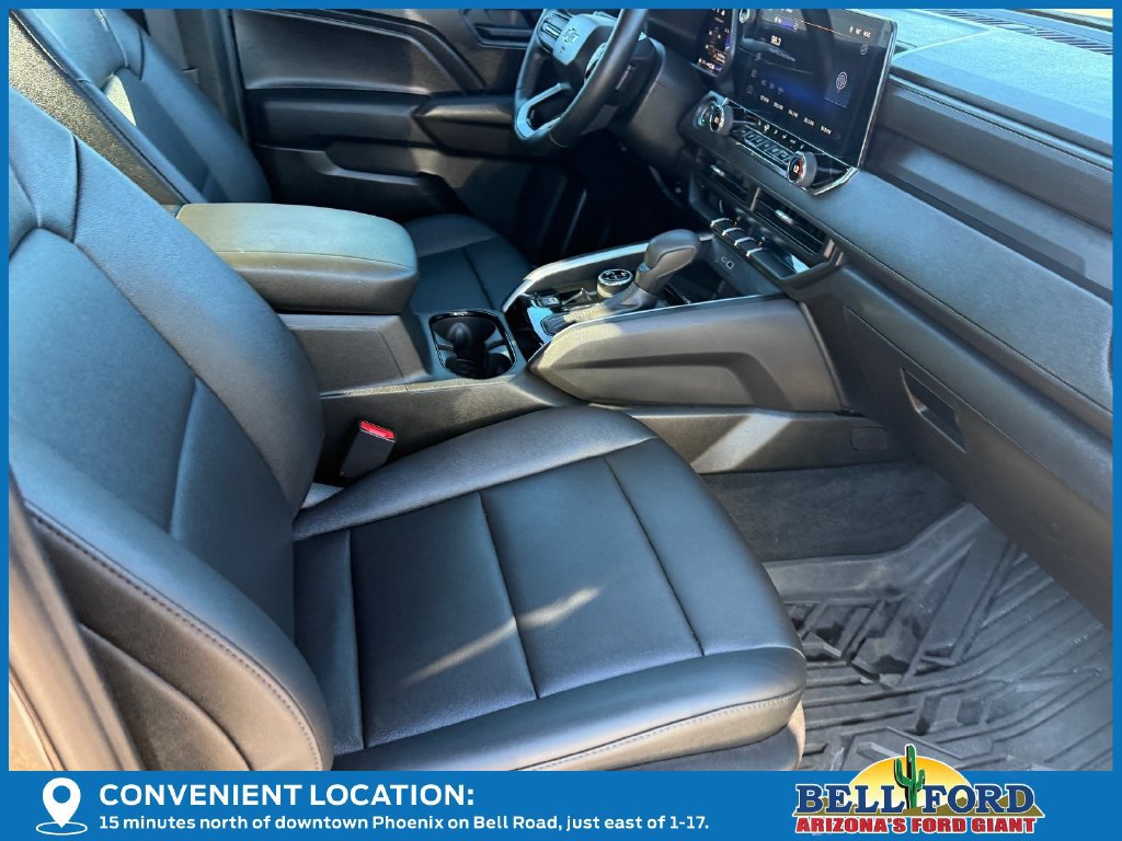 Used 2025 Chevrolet Colorado Trail Boss AWD/4WD image 9