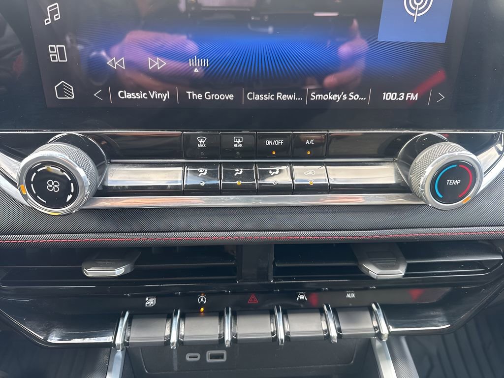 Used 2024 Chevrolet Colorado Z71 w/ Advanced Trailering Package image 18