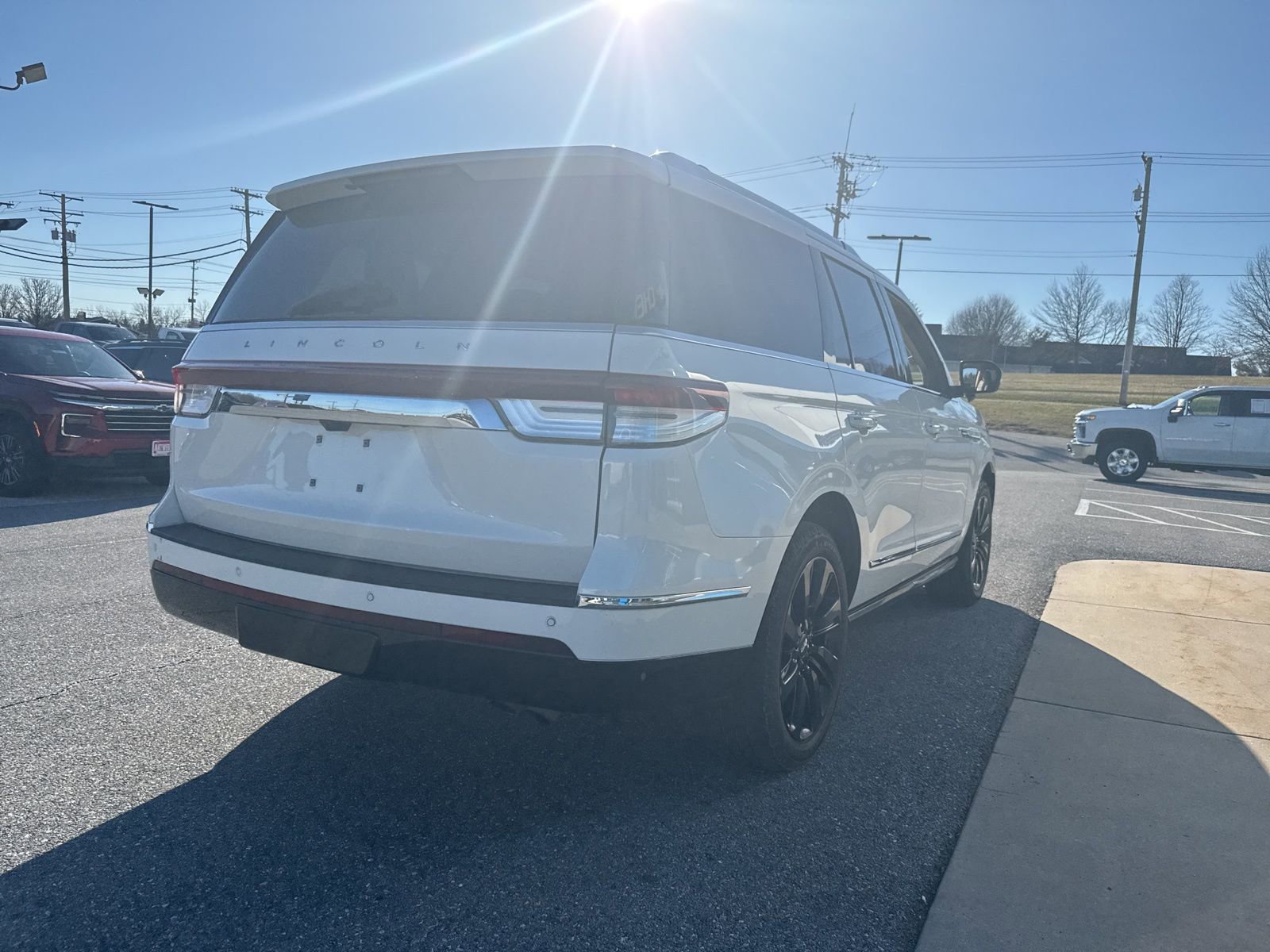 Used 2022 Lincoln Navigator Reserve image 5