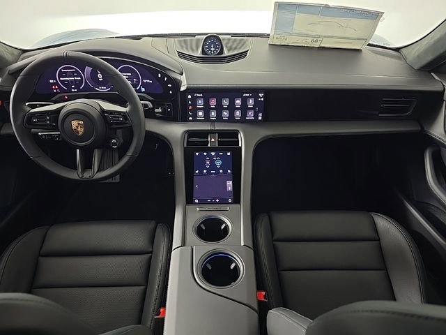 Used 2025 Porsche Taycan GTS image 28