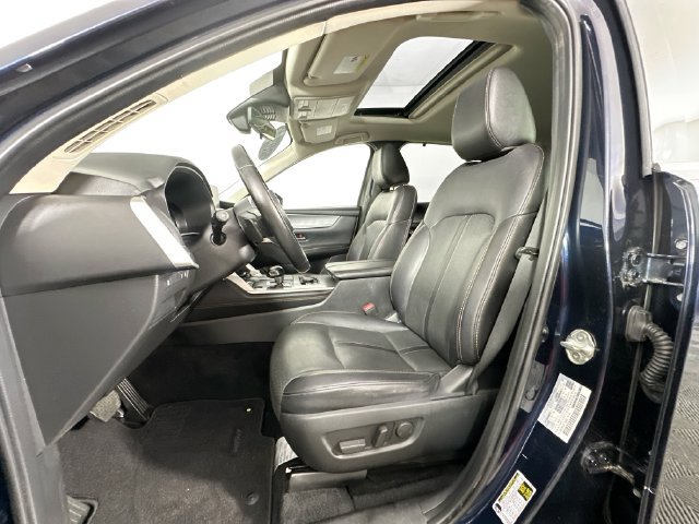 Used 2024 MAZDA CX-90 Plug-In Hybrid w/ Preferred AWD/4WD image 4