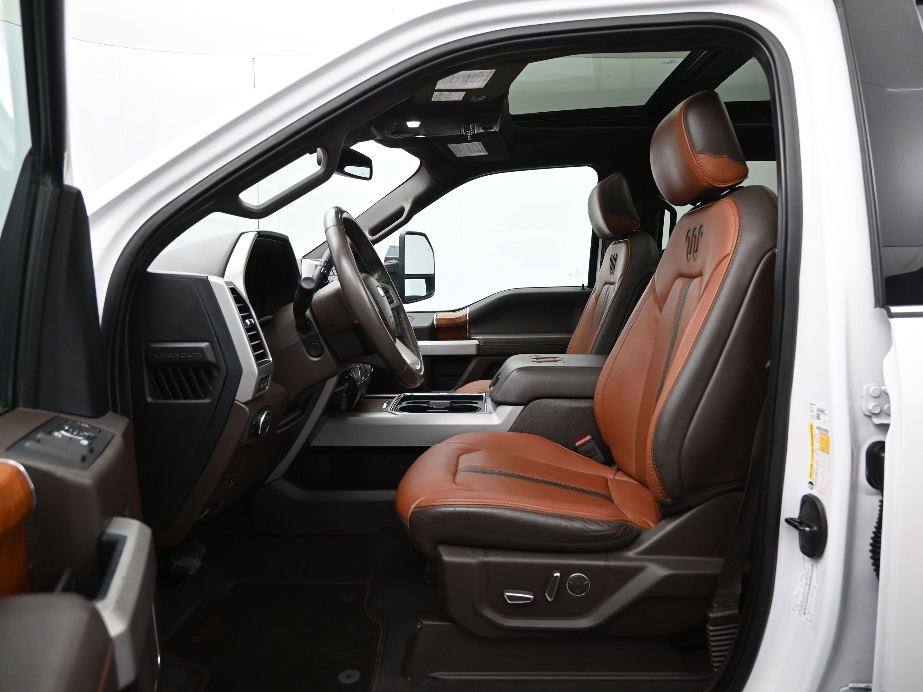 Used 2020 Ford F350 King Ranch w/ King Ranch Ultimate Package image 9