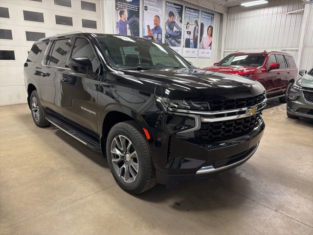 Used 2024 Chevrolet Suburban LS w/ Driver Alert Package image 4